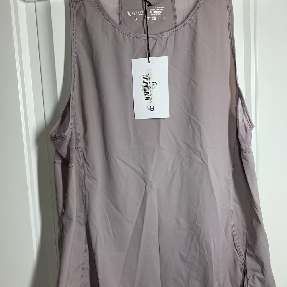 Zyia athletic workout tank lilac size small NWT
